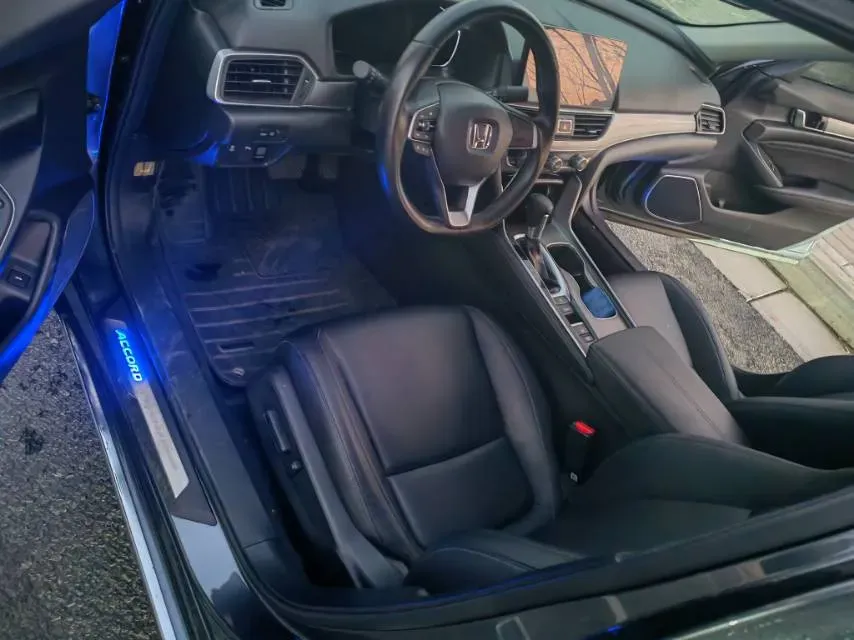 2022 Honda Accord 1.5T 194HP L4 CVT,autocango,china used car exporter,china ev exporter,chinese used car exporter,chinese used ev exporter