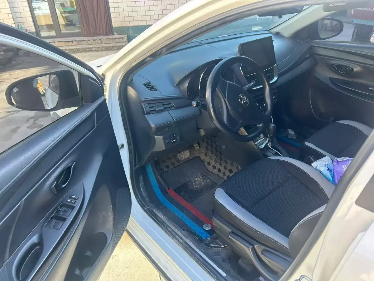 2021 Toyota Yaris L 1.5L 112HP L4 CVT,autocango,china used car exporter,china ev exporter,chinese used car exporter,chinese used ev exporter