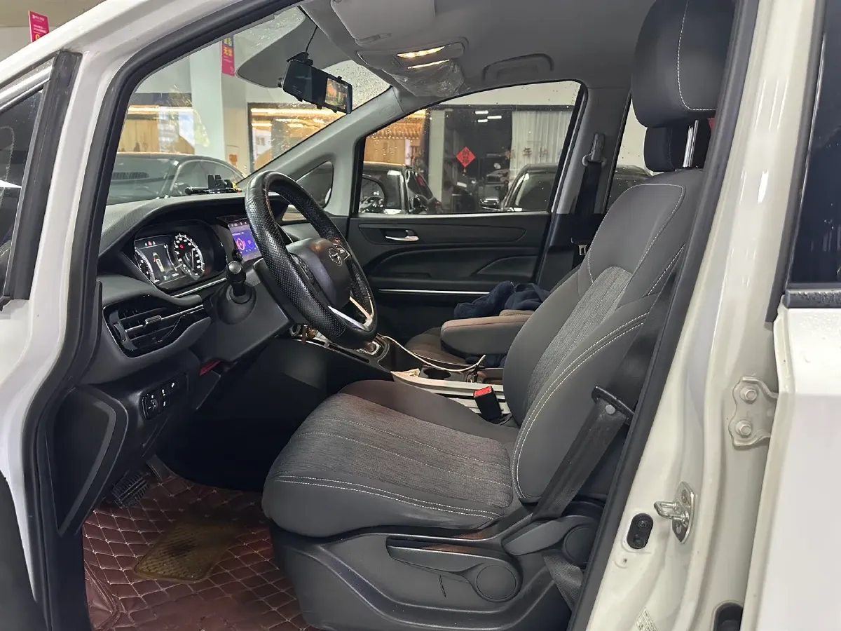 2021 GAC Trumpchi M6 1.5T 169HP L4 7DCT,autocango,china used car exporter,china ev exporter,chinese used car exporter,chinese used ev exporter