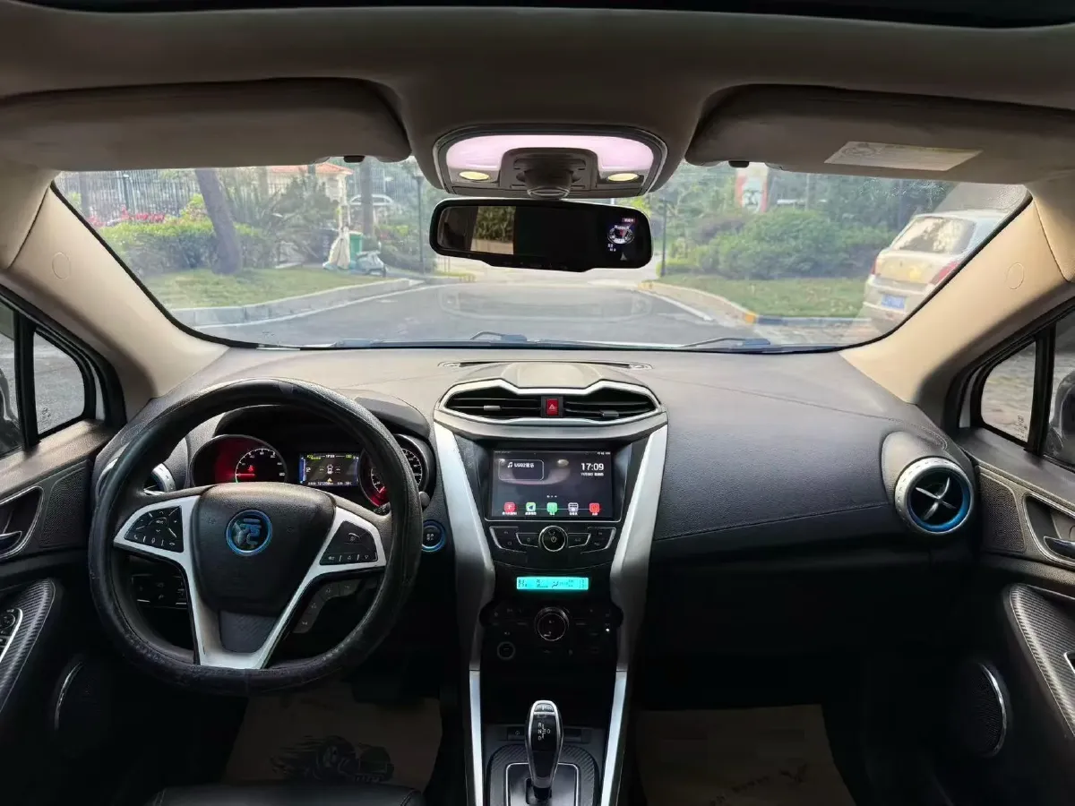 2018 BYD Yuan BEV 42KWH,autocango,china used car exporter,china ev exporter,chinese used car exporter,chinese used ev exporter