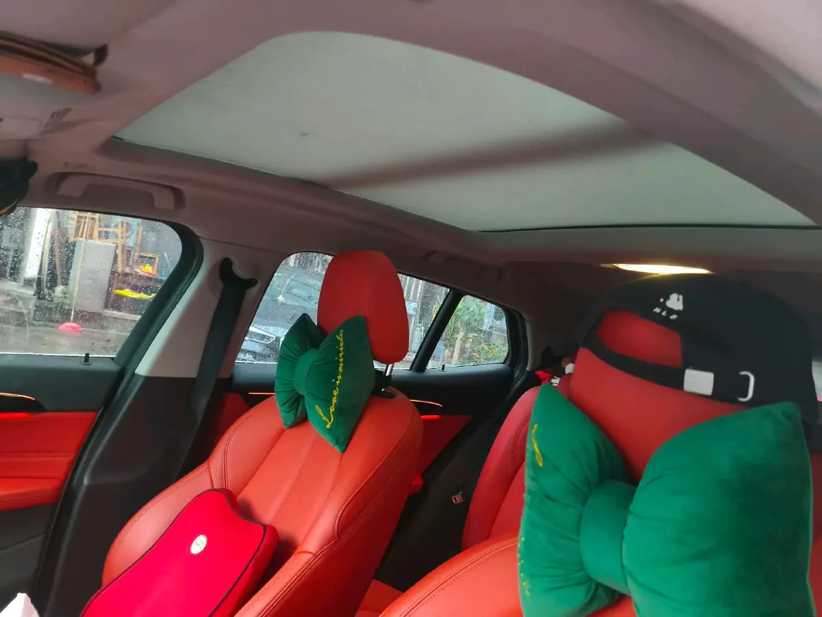 2021 BMW X2 1.5T 140HP L3 7DCT,autocango,china used car exporter,china ev exporter,chinese used car exporter,chinese used ev exporter