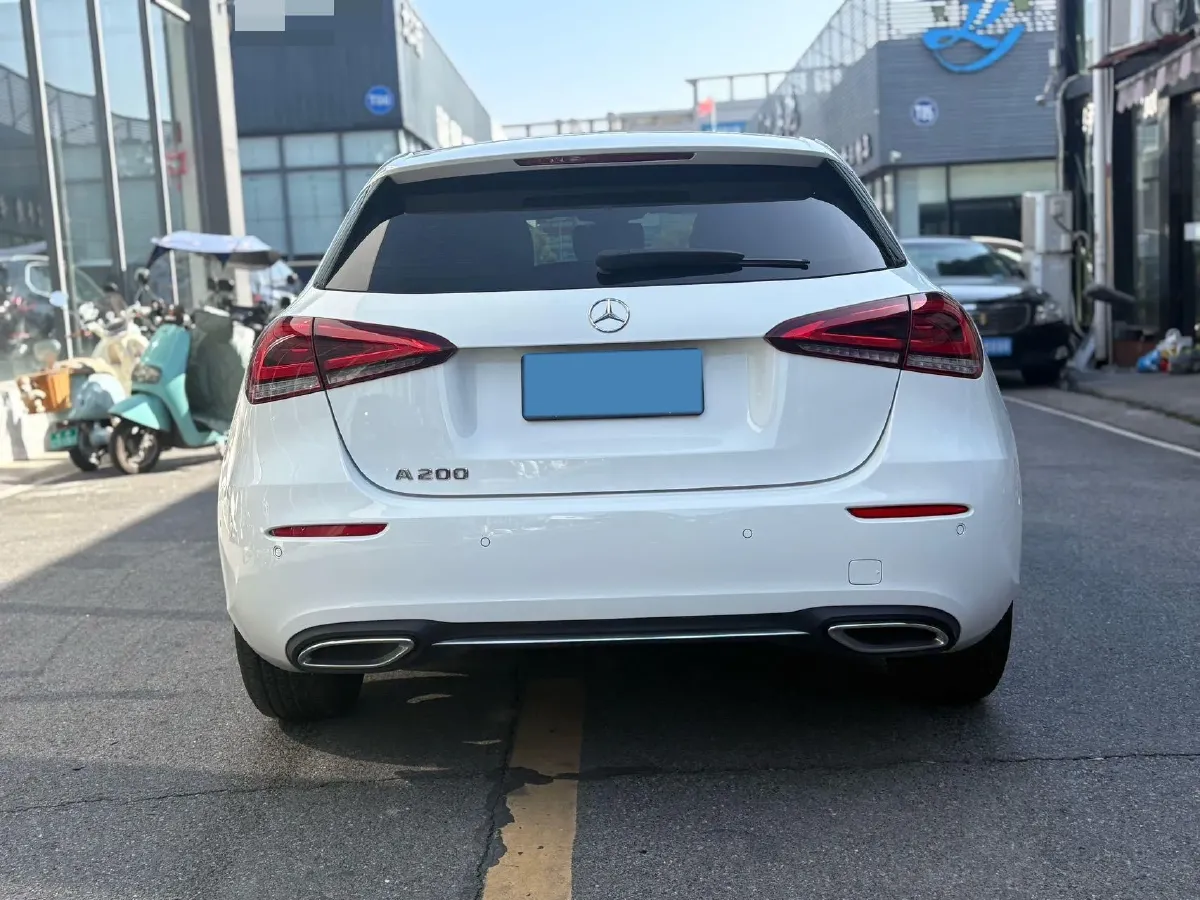 2019 Mercedes-Benz A Class 1.3T 163HP L4 7DCT,autocango,china used car exporter,china ev exporter,chinese used car exporter,chinese used ev exporter