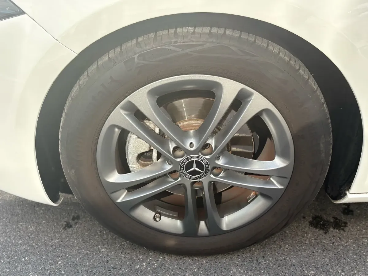 2019 Mercedes-Benz A Class 1.3T 163HP L4 7DCT,autocango,china used car exporter,china ev exporter,chinese used car exporter,chinese used ev exporter