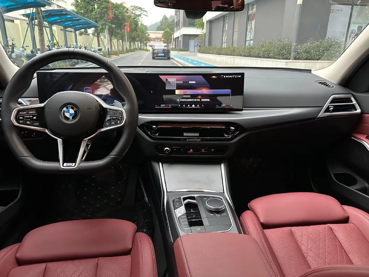 2025 BMW 3 Series 2.0T 184HP L4 8AT,autocango,china used car exporter,china ev exporter,chinese used car exporter,chinese used ev exporter
