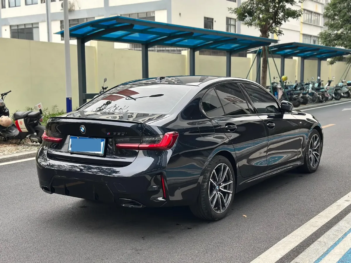 2025 BMW 3 Series 2.0T 184HP L4 8AT,autocango,china used car exporter,china ev exporter,chinese used car exporter,chinese used ev exporter