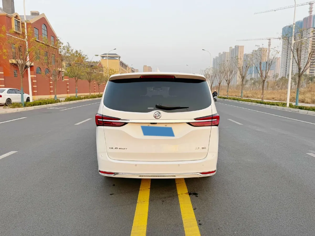2021 Buick GL8 2.0T 237HP L4 9AT,autocango,china used car exporter,china ev exporter,chinese used car exporter,chinese used ev exporter