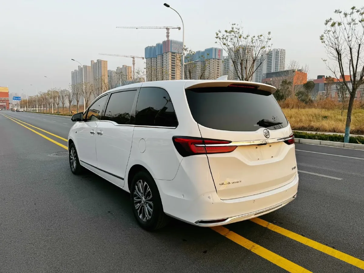 2021 Buick GL8 2.0T 237HP L4 9AT,autocango,china used car exporter,china ev exporter,chinese used car exporter,chinese used ev exporter