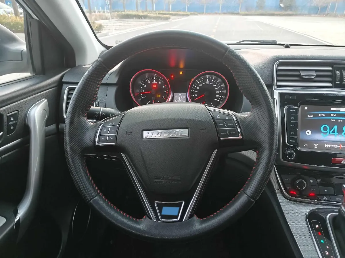 2017 Haval M6 1.5T 150HP L4 6AT,autocango,china used car exporter,china ev exporter,chinese used car exporter,chinese used ev exporter