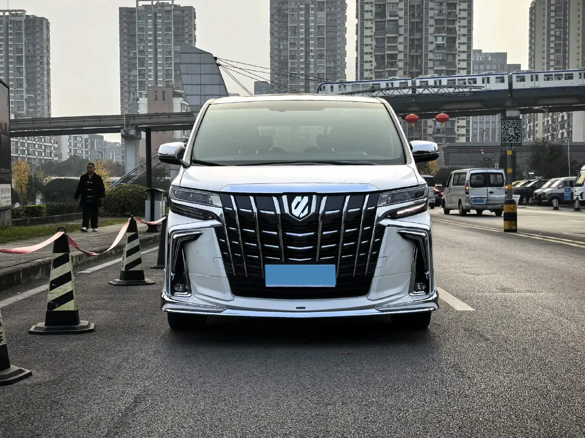 2018 Toyota Alphard 3.5L 301HP V6 8AT,autocango,china used car exporter,china ev exporter,chinese used car exporter,chinese used ev exporter