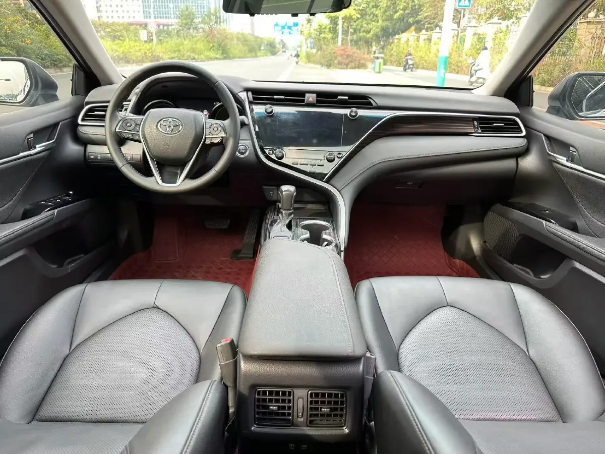 2019 Toyota Camry 2.0L 178HP L4 CVT,autocango,china used car exporter,china ev exporter,chinese used car exporter,chinese used ev exporter