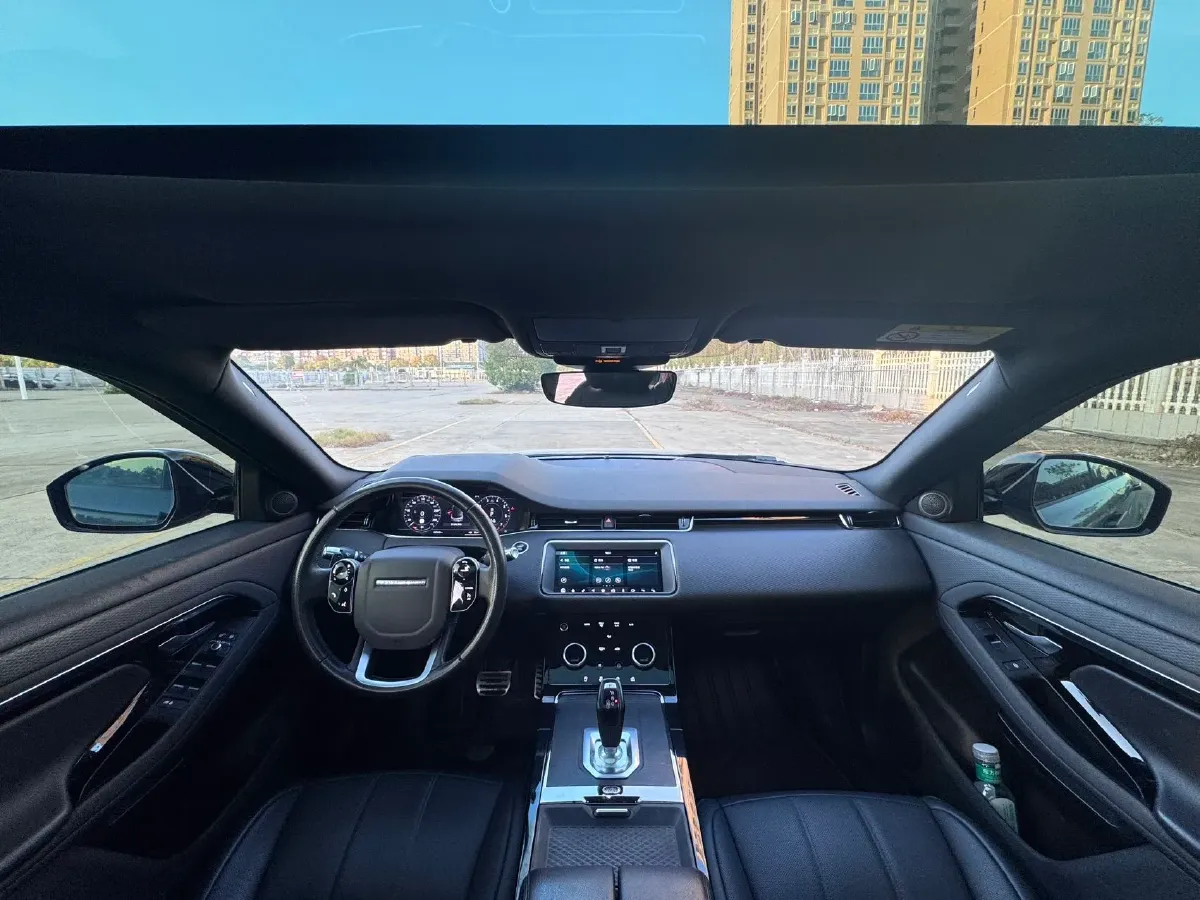 2020 Land Rover Range Rover Evoque 2.0T 249HP L4 9AT,autocango,china used car exporter,china ev exporter,chinese used car exporter,chinese used ev exporter