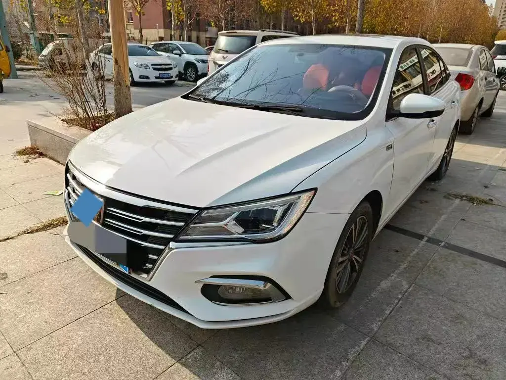 2019 Roewe i5 1.5L 120HP L4 CVT