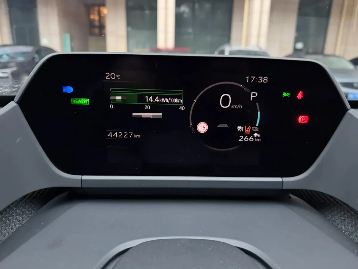 2022 Toyota bZ4X BEV 66.7KWH,autocango,china used car exporter,china ev exporter,chinese used car exporter,chinese used ev exporter