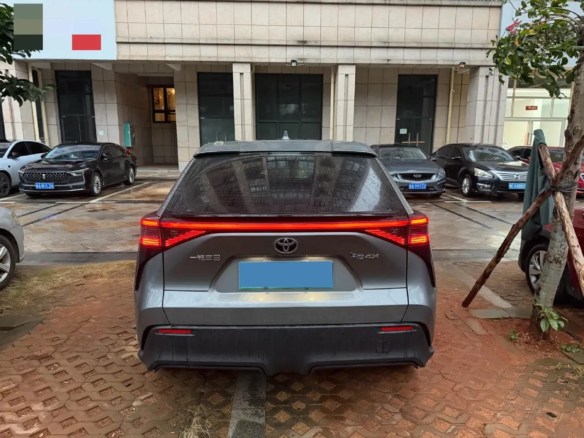 2022 Toyota bZ4X BEV 66.7KWH,autocango,china used car exporter,china ev exporter,chinese used car exporter,chinese used ev exporter