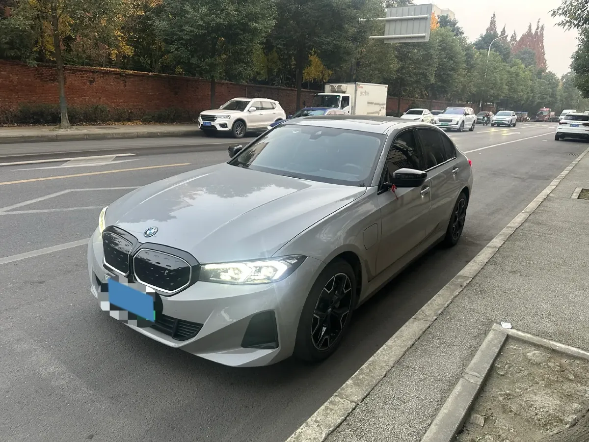 2024 BMW i3 BEV 79.05KWH,autocango,china used car exporter,china ev exporter,chinese used car exporter,chinese used ev exporter