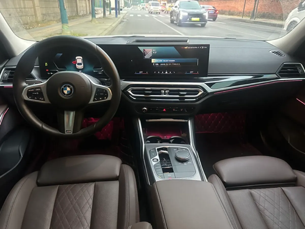 2024 BMW i3 BEV 79.05KWH,autocango,china used car exporter,china ev exporter,chinese used car exporter,chinese used ev exporter