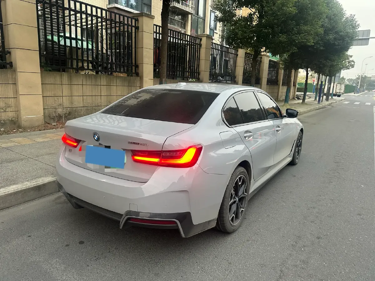 2024 BMW i3 BEV 79.05KWH,autocango,china used car exporter,china ev exporter,chinese used car exporter,chinese used ev exporter