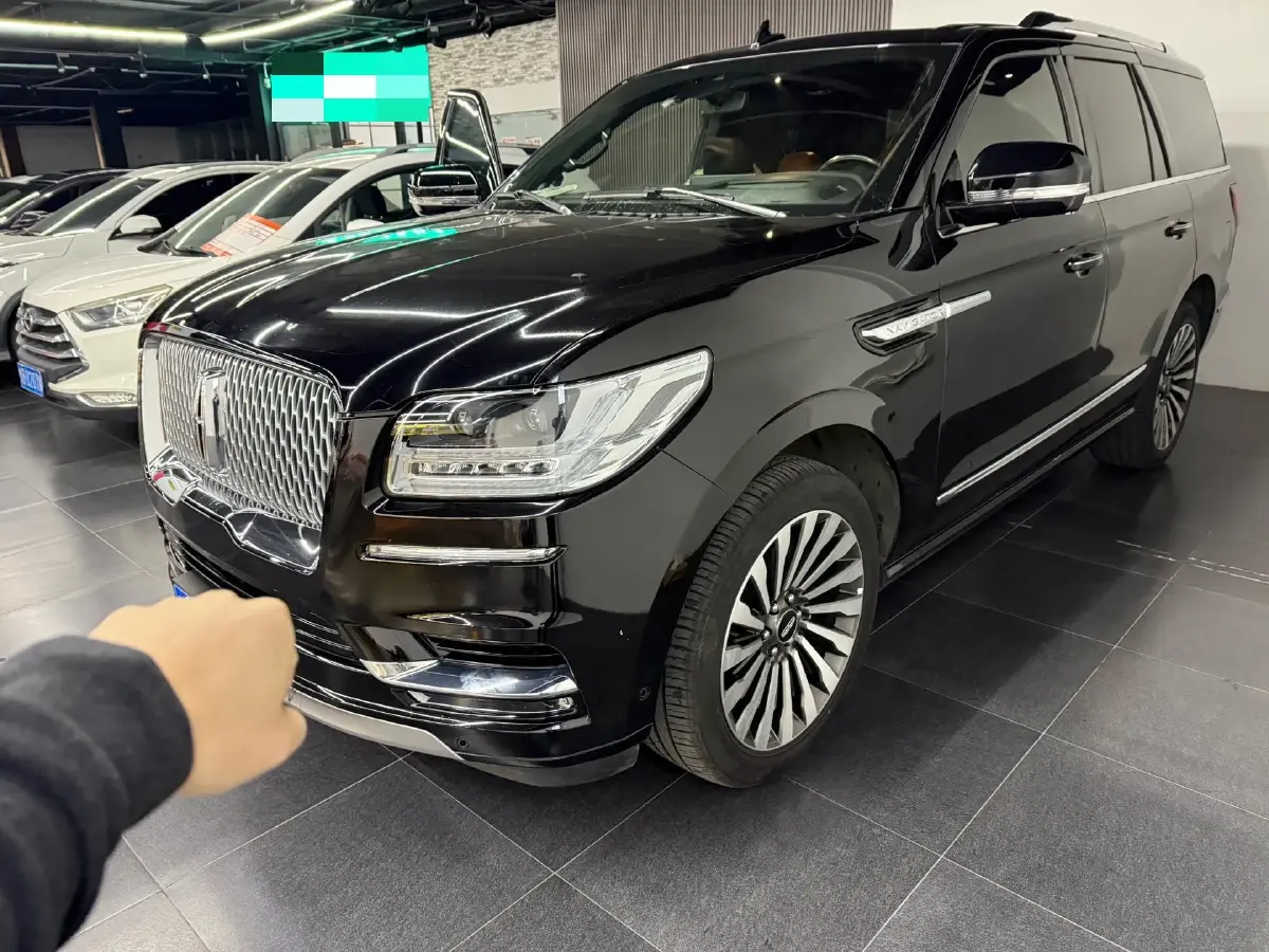 2020 Lincoln Navigator 3.5T 388HP V6 10AT