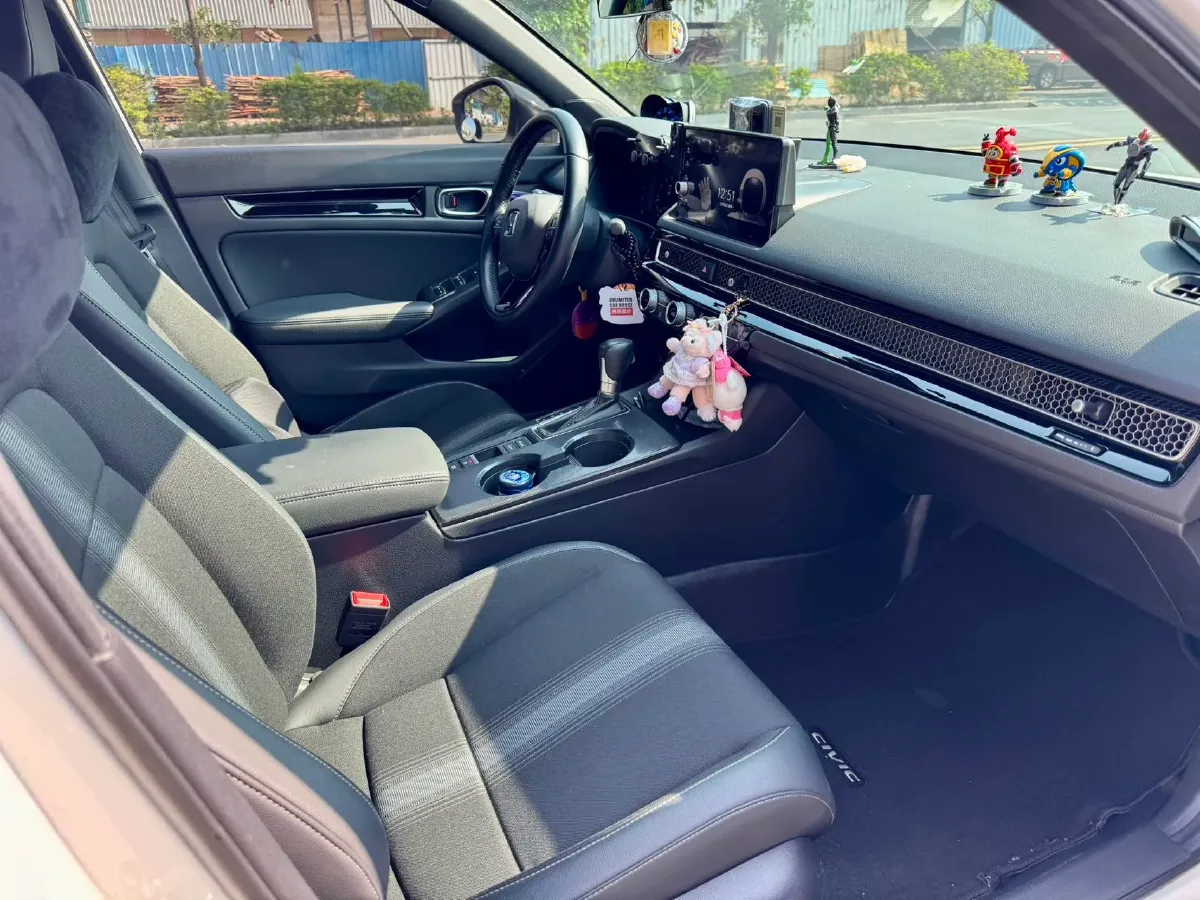 2023 Honda Civic 1.5T 182HP L4 CVT,autocango,china used car exporter,china ev exporter,chinese used car exporter,chinese used ev exporter