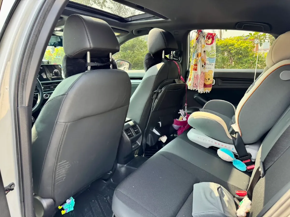 2023 Honda Civic 1.5T 182HP L4 CVT,autocango,china used car exporter,china ev exporter,chinese used car exporter,chinese used ev exporter