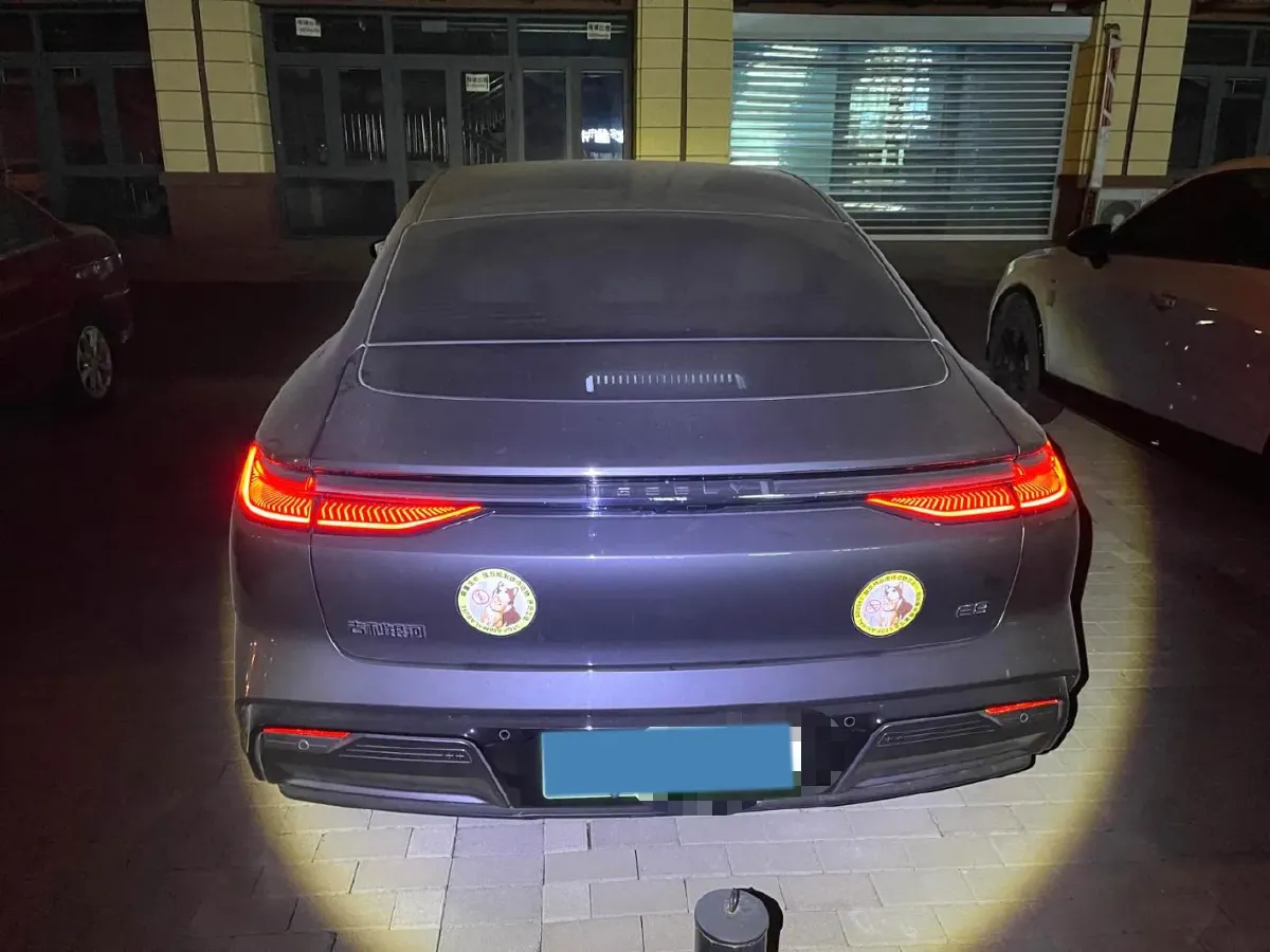 2024 Geely Galaxy E8 BEV 76KWH,autocango,china used car exporter,china ev exporter,chinese used car exporter,chinese used ev exporter