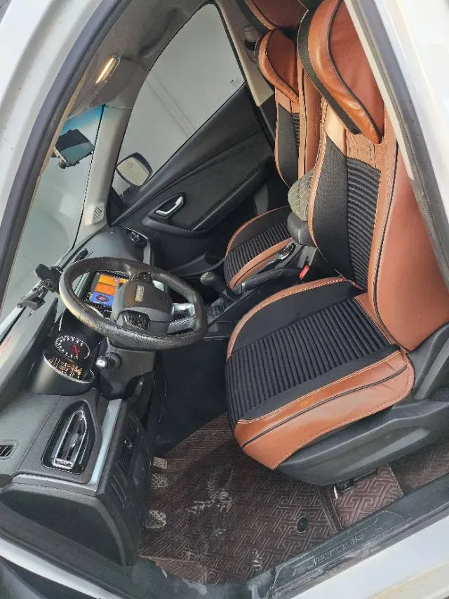 2020 Jetour X70M 1.5T 156HP L4 6MT,autocango,china used car exporter,china ev exporter,chinese used car exporter,chinese used ev exporter