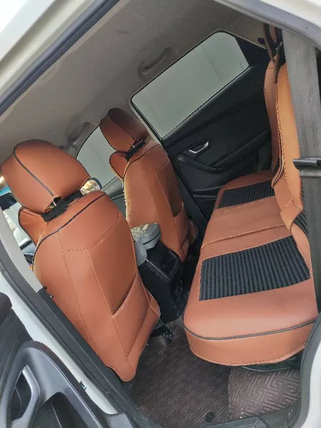 2020 Jetour X70M 1.5T 156HP L4 6MT,autocango,china used car exporter,china ev exporter,chinese used car exporter,chinese used ev exporter