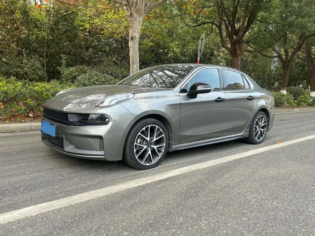 2021 LYNK&CO 03 2.0T 190HP L4 6AT
