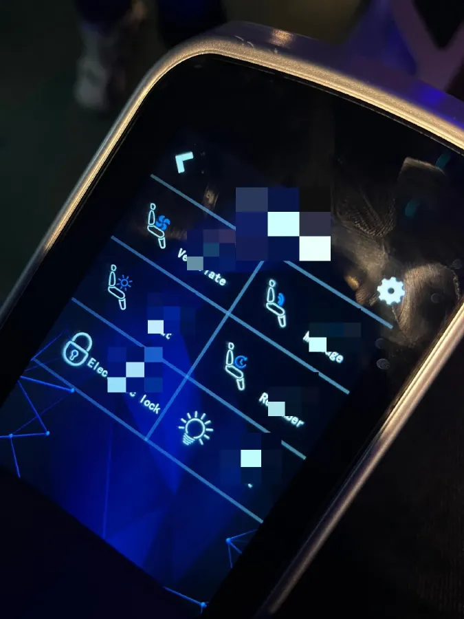 2023 Mercedes-Benz Vito 2.0T 211HP L4 9AT,autocango,china used car exporter,china ev exporter,chinese used car exporter,chinese used ev exporter