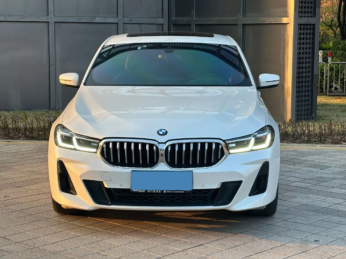 2021 BMW 6 Series GT 2.0T 258HP L4 8AT,autocango,china used car exporter,china ev exporter,chinese used car exporter,chinese used ev exporter
