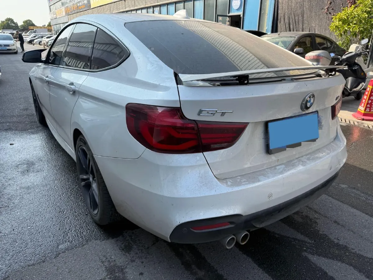 2020 BMW 3 Series GT 2.0T 184HP L4 8AT,autocango,china used car exporter,china ev exporter,chinese used car exporter,chinese used ev exporter