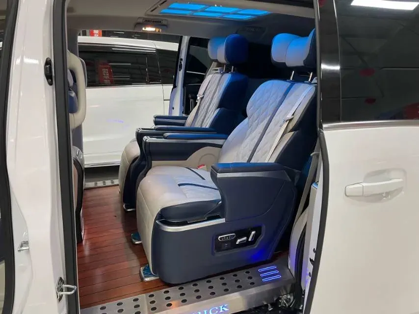 2021 Buick GL8 2.0T 237HP L4 9AT,autocango,china used car exporter,china ev exporter,chinese used car exporter,chinese used ev exporter