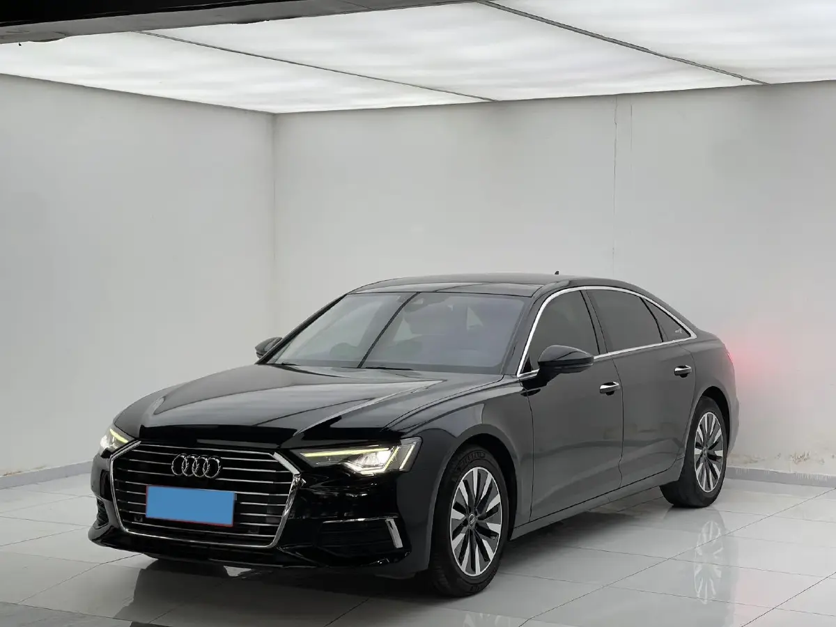 2022 Audi A6L 2.0T 224HP L4 7DCT