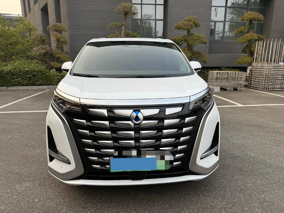 2022 Mercedes-Benz GLC Class 2.0T 197HP L4 9AT,autocango,china used car exporter,china ev exporter,chinese used car exporter,chinese used ev exporter