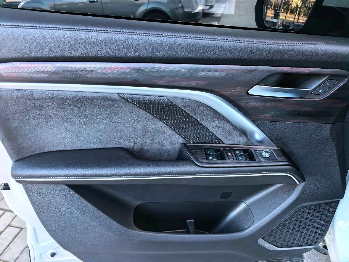 2025 Haval H6 1.5T 150HP L4 7DCT,autocango,china used car exporter,china ev exporter,chinese used car exporter,chinese used ev exporter