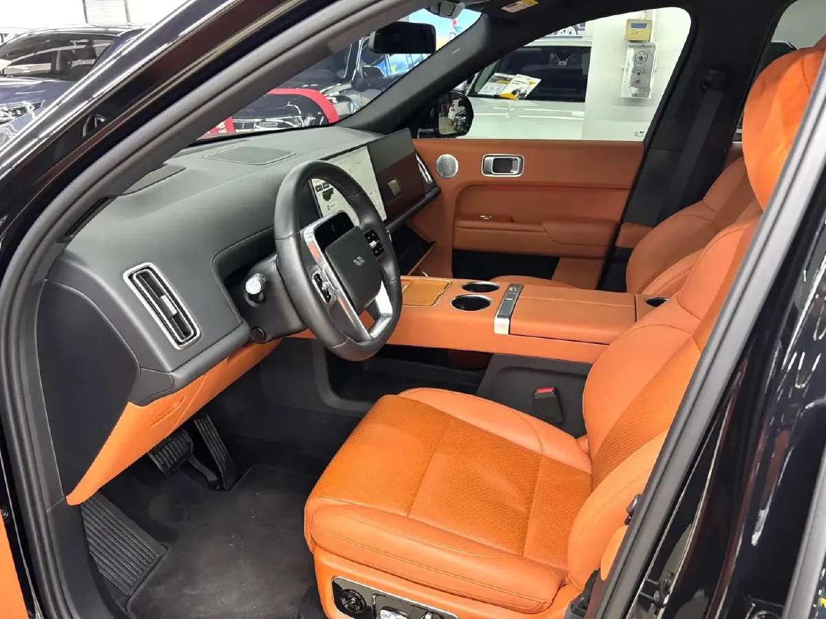 2024 Li L9 Range Extended 154HP REEV 52.3KWH,autocango,china used car exporter,china ev exporter,chinese used car exporter,chinese used ev exporter