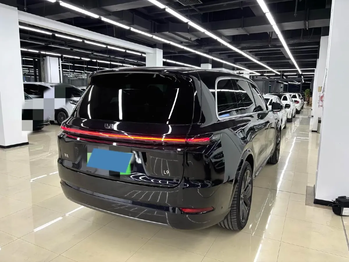 2024 Li L9 Range Extended 154HP REEV 52.3KWH,autocango,china used car exporter,china ev exporter,chinese used car exporter,chinese used ev exporter