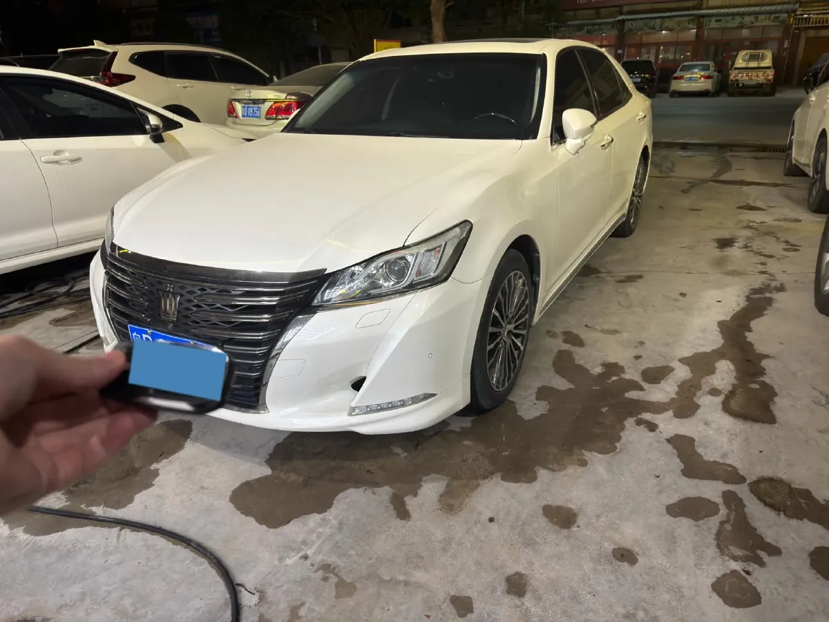 2018 Toyota Highlander 2.0T 220HP L4 6AT,autocango,china used car exporter,china ev exporter,chinese used car exporter,chinese used ev exporter