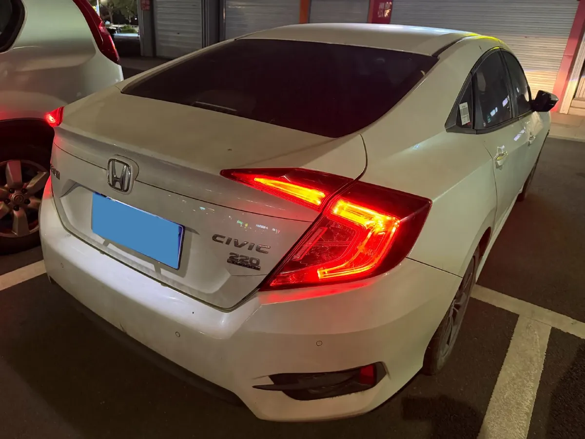2019 Honda Civic 1.5T 177HP L4 CVT,autocango,china used car exporter,china ev exporter,chinese used car exporter,chinese used ev exporter
