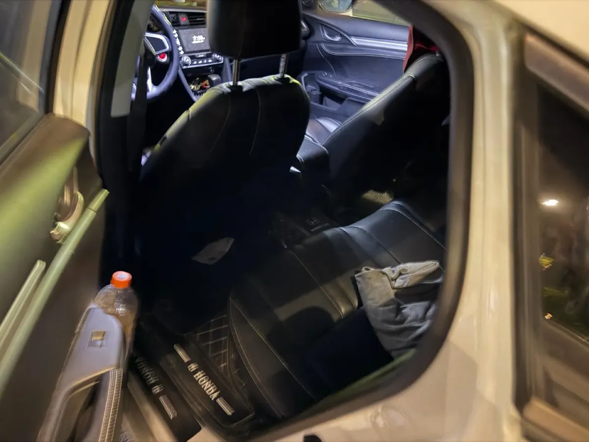 2019 Honda Civic 1.5T 177HP L4 CVT,autocango,china used car exporter,china ev exporter,chinese used car exporter,chinese used ev exporter