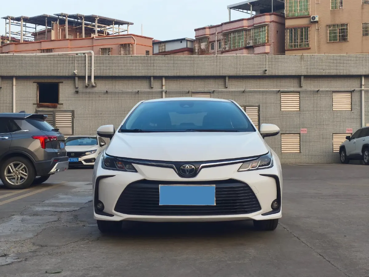 2019 Toyota Corolla 1.2T 116HP L4 CVT,autocango,china used car exporter,china ev exporter,chinese used car exporter,chinese used ev exporter