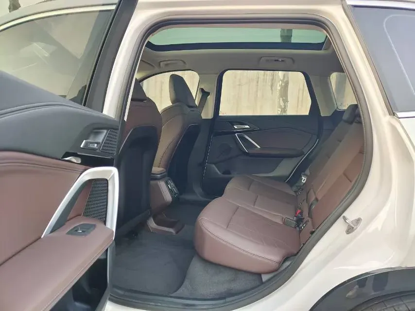 2025 BMW iX1 BEV,autocango,china used car exporter,china ev exporter,chinese used car exporter,chinese used ev exporter