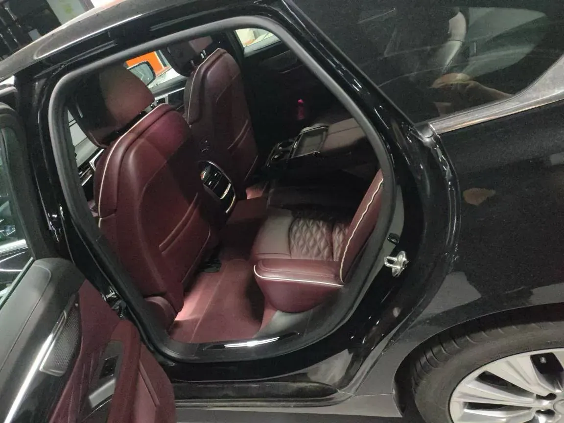 2023 Cadillac CT6 2.0T 237HP L4 10AT,autocango,china used car exporter,china ev exporter,chinese used car exporter,chinese used ev exporter