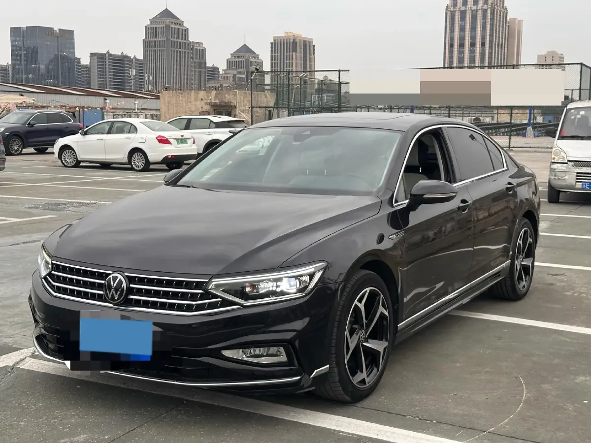 2023 Volkswagen Magotan 2.0T 186HP L4 7DCT