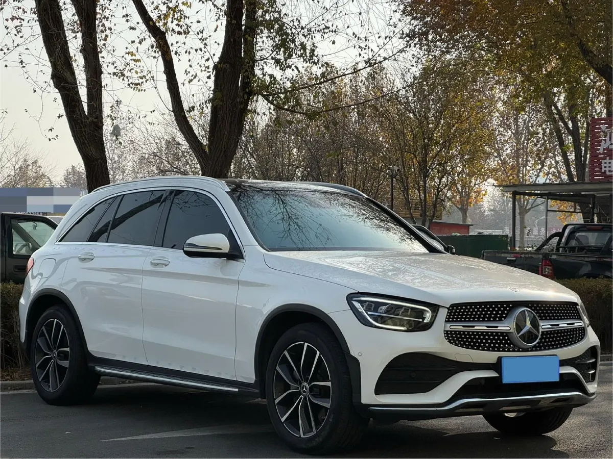 2021 Mercedes-Benz GLC Class 2.0T 258HP L4 9AT,autocango,china used car exporter,china ev exporter,chinese used car exporter,chinese used ev exporter