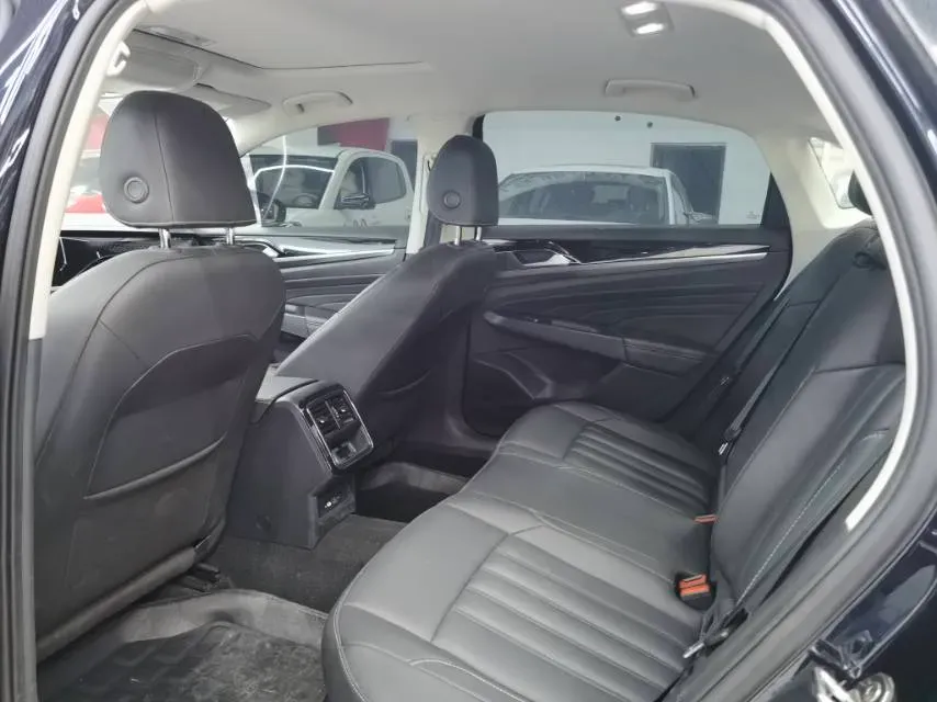 2024 Volkswagen Passat 1.4T 150HP L4 7DCT,autocango,china used car exporter,china ev exporter,chinese used car exporter,chinese used ev exporter