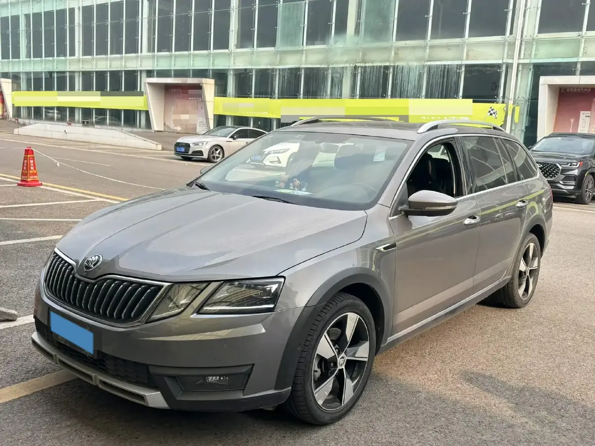 2019 Skoda Octavia 1.4T 150HP L4 7DCT