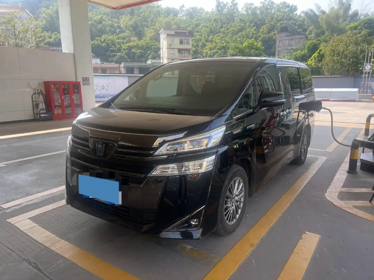 2023 Toyota Vellfire 2.5L 117HP L4 E-CVT Hybrid