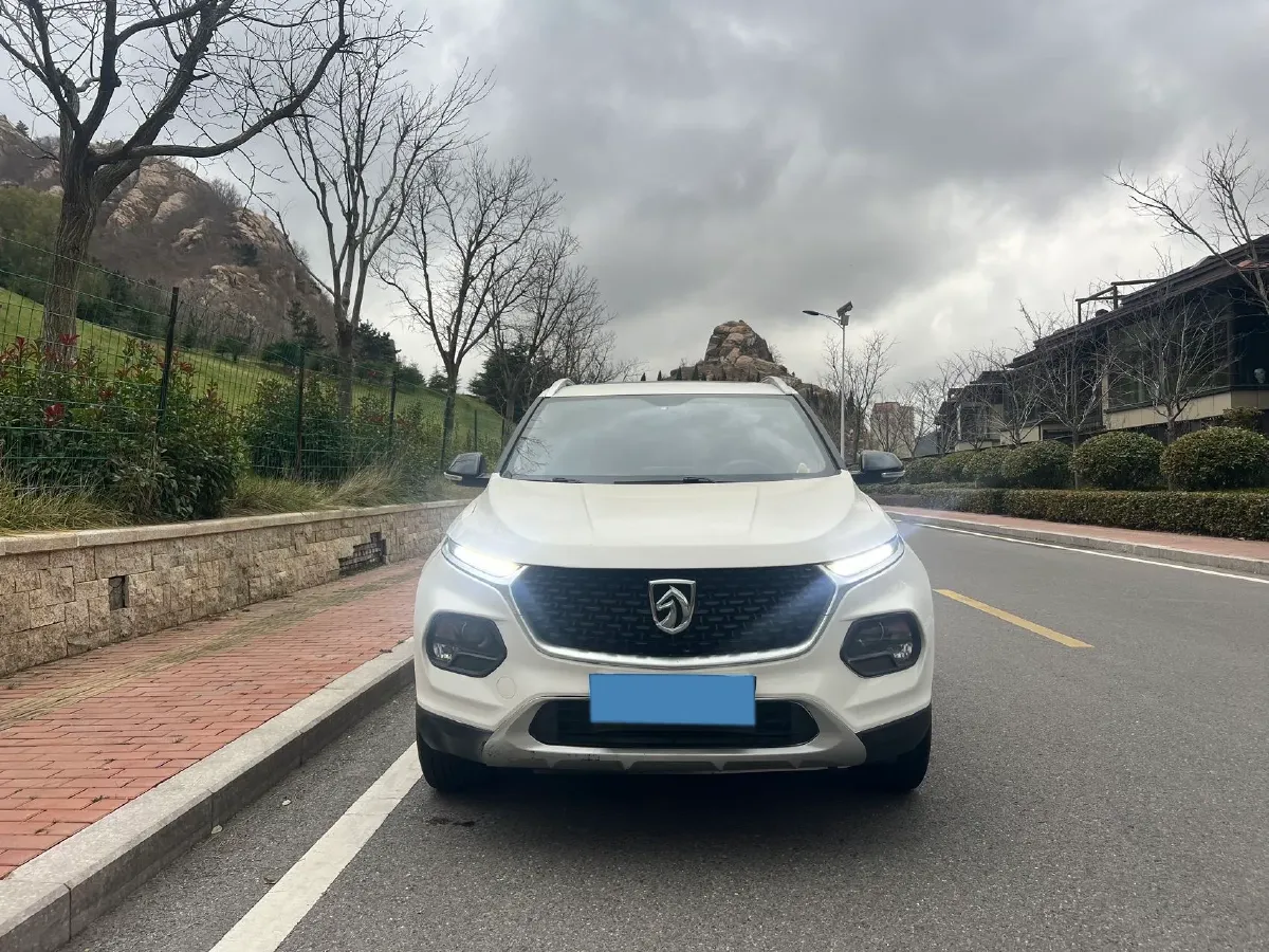 2019 Yema BoJun 1.5L 112HP L4 5MT,autocango,china used car exporter,china ev exporter,chinese used car exporter,chinese used ev exporter