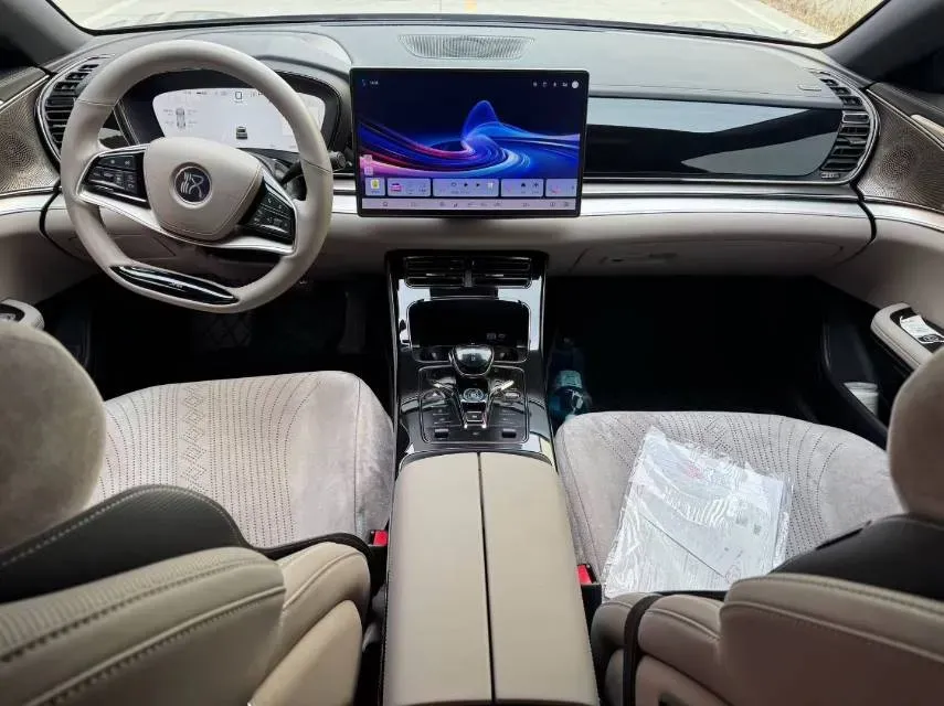 2025 BYD Han 1.5T 156HP L4 E-CVT PHEV,autocango,china used car exporter,china ev exporter,chinese used car exporter,chinese used ev exporter